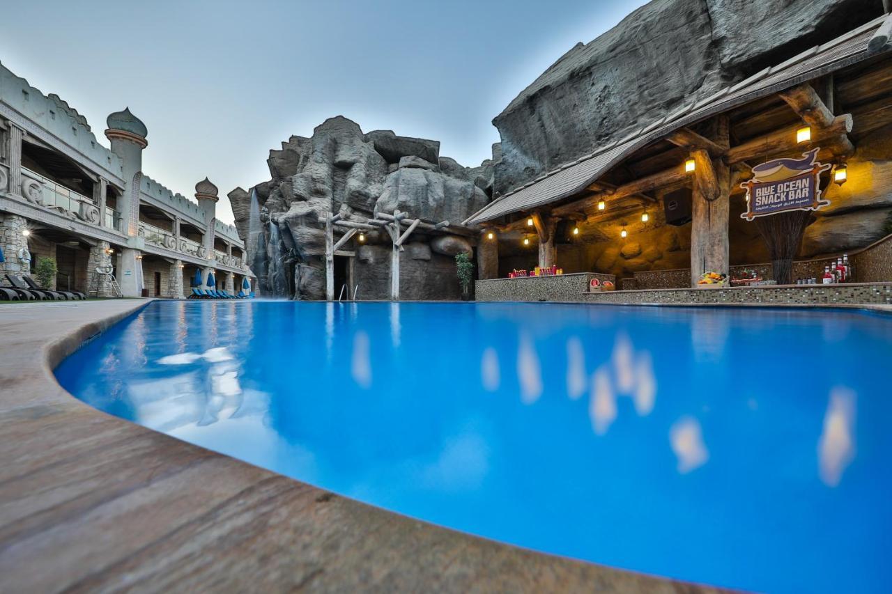 Emirates Park Resort Abu Dhabi Exterior photo